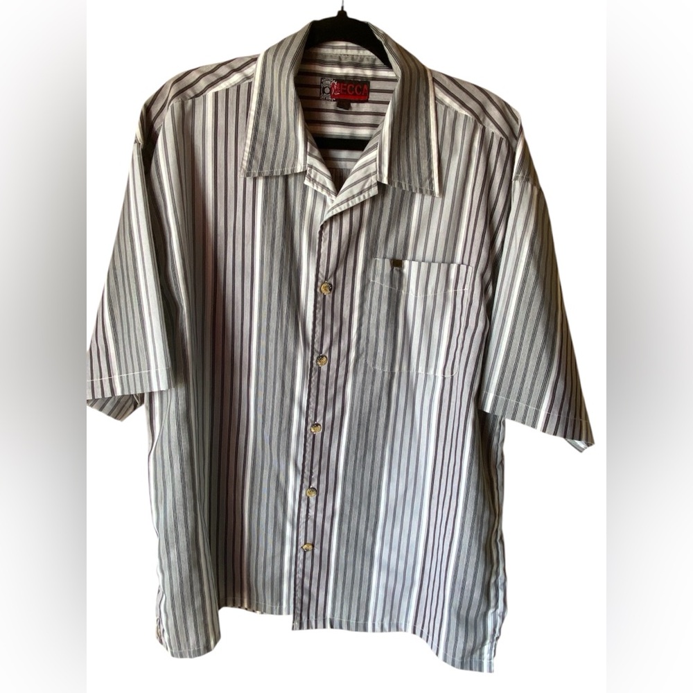 Men’s Mecca vintage  short sleeve grey, black and white striped shirt, Size L